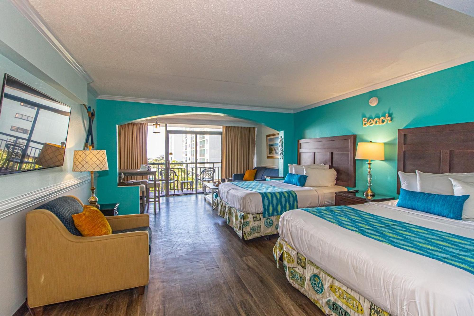Oversized Ocean View Queen Suite With Beautiful Fireplace And Accents - Sleeps 4 Guests! Myrtle Beach Room photo
